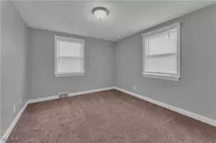 627 Poland Ave, Struthers, OH 44471 - Photo 17