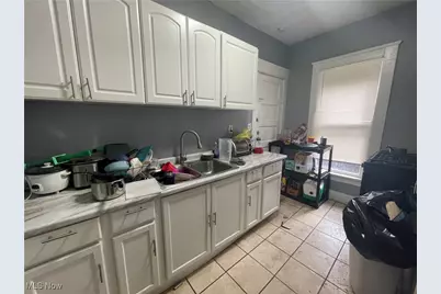 667 E 94th Street, Loveland, OH 44108 - Photo 15