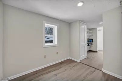 8564 Cedar Road, Chesterland, OH 44026 - Photo 19