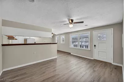 8564 Cedar Road, Chesterland, OH 44026 - Photo 7