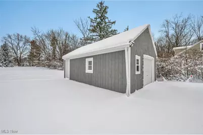 8564 Cedar Road, Chesterland, OH 44026 - Photo 41