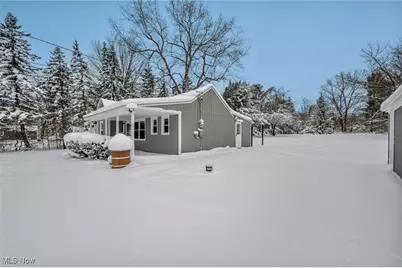 8564 Cedar Road, Chesterland, OH 44026 - Photo 27