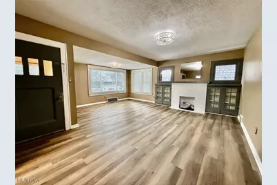 2485 10th Street, Cuyahoga Falls, OH 44221 - Photo 5