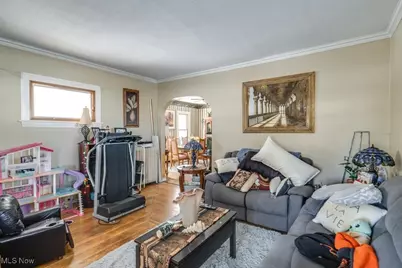 2478 Richmond Road, Beachwood, OH 44122 - Photo 3