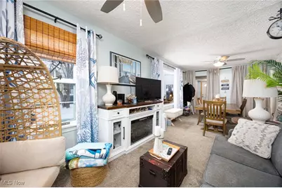 757 Dunny Avenue, Sheffield Lake, OH 44054 - Photo 11