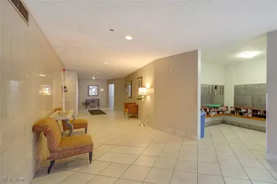 12520 Edgewater Drive #1203, Oakwood, OH 44107 - Photo 3