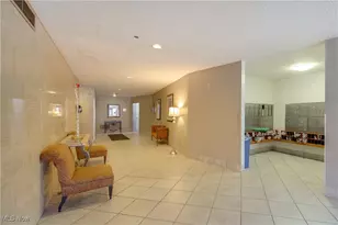 12520 Edgewater Dr, Oakwood, OH 44107 - Photo 3