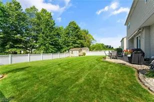 1244 Cross Dr, Austintown, OH 44515 - Photo 39