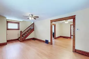 941 Hunt St, Akron, OH 44306 - Photo 5