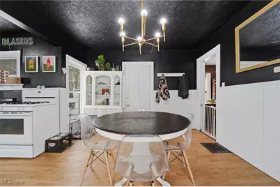 234 N Hambden Street, Chardon, OH 44024 - Photo 9