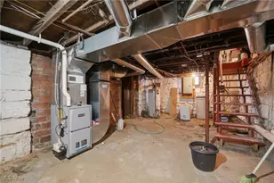 234 N Hambden St, Chardon, OH 44024 - Photo 27