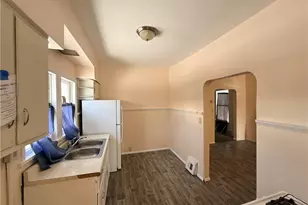 8200 Beman Ave, Loveland, OH 44105 - Photo 7