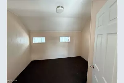 8200 Beman Avenue, Loveland, OH 44105 - Photo 11