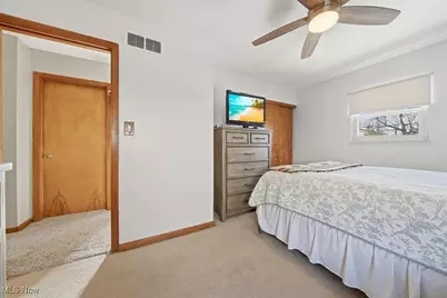 1863 Harding Avenue, Akron, OH 44312 - Photo 15