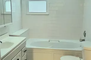 10803 Detroit Ave, Loveland, OH 44102 - Photo 15