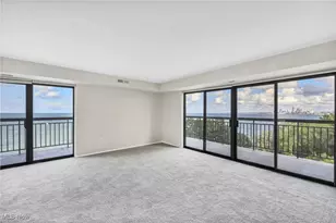 12550 Lake Ave, Oakwood, OH 44107 - Photo 35