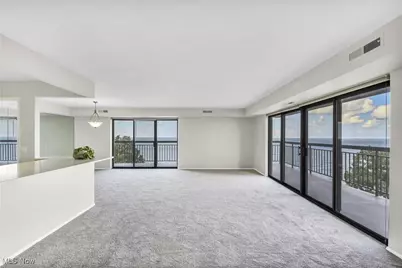 12550 Lake Avenue #711, Oakwood, OH 44107 - Photo 33