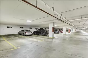 12550 Lake Ave, Oakwood, OH 44107 - Photo 11