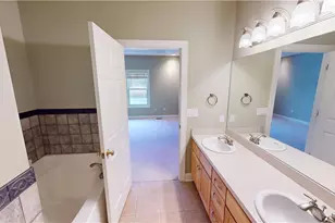 891 Stonewater Dr, Kent, OH 44240 - Photo 33