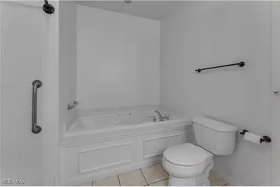 24 Hunters Woods Boulevard #D, Canfield, OH 44406 - Photo 25