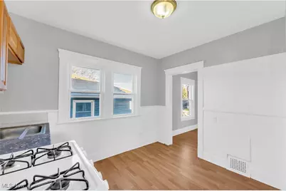 3992 E 26th Street #1/DN, Newburgh Heights, OH 44105 - Photo 7