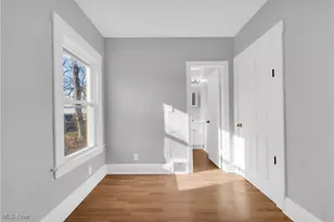 3992 E 26th St, Newburgh Heights, OH 44105 - Photo 13