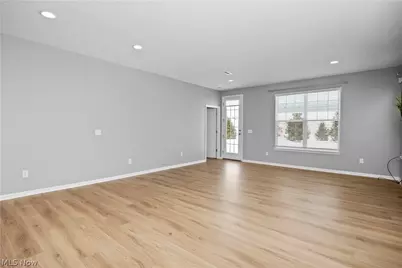 292 Kensington Way, Elyria, OH 44035 - Photo 25