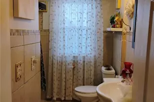 631 Coitsville Rd, Campbell, OH 44405 - Photo 5