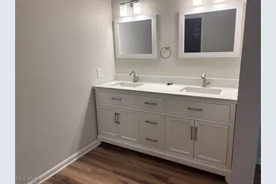 1353 Lake Martin Drive, Kent, OH 44240 - Photo 13