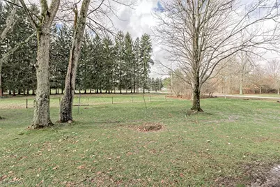 16860 Snyder Road, Chagrin Falls, OH 44023 - Photo 49