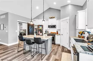 233 Homan Dr, Doylestown, OH 44230 - Photo 7