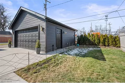 1304 W 76 Street, Loveland, OH 44102 - Photo 43