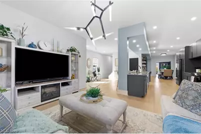 1304 W 76 Street, Loveland, OH 44102 - Photo 9