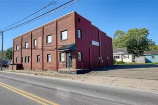 918 Woodlawn Ave, Cambridge, OH 43725 - Photo 1