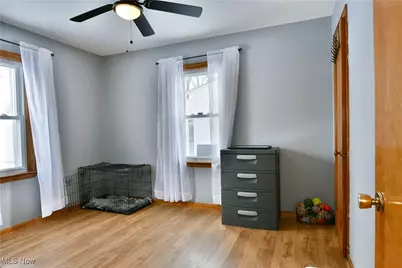 1722 Bradford Street NW, Warren, OH 44485 - Photo 23