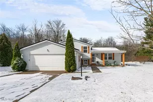 5466 Park Vista Ct, Stow, OH 44224 - Photo 1