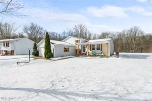 5466 Park Vista Ct, Stow, OH 44224 - Photo 3