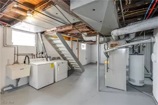 377 Hillsdale Ave, Barberton, OH 44203 - Photo 19