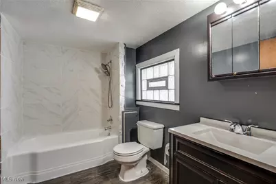 377 Hillsdale Avenue, Barberton, OH 44203 - Photo 13