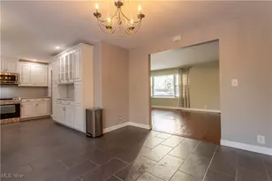 330 Wynncrest Dr, Marietta, OH 45750 - Photo 7