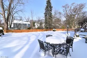 15991 Henley Rd, Loveland, OH 44112 - Photo 35