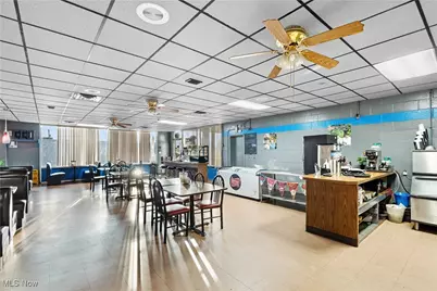 787 E Main Street, Barnesville, OH 43713 - Photo 9