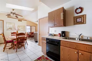 3921/3923 Huntmere Ave, Youngstown, OH 44515 - Photo 23