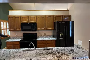 2376 Bay Meadow St, Madison, OH 44057 - Photo 3