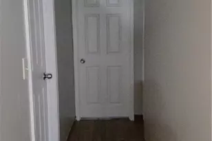 1373 Military Rd, Zanesville, OH 43701 - Photo 13