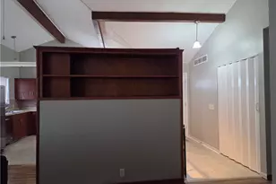 1373 Military Rd, Zanesville, OH 43701 - Photo 5