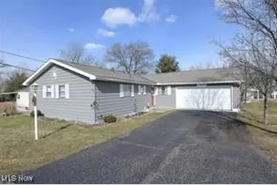 1373 Military Road, Zanesville, OH 43701 - Photo 1