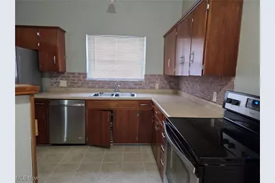 1373 Military Road, Zanesville, OH 43701 - Photo 7