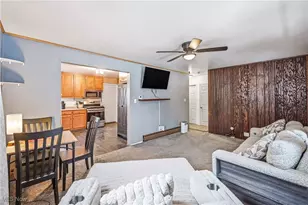 218 N Beverly Ave, Austintown, OH 44515 - Photo 7