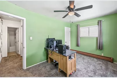 218 N Beverly Avenue, Austintown, OH 44515 - Photo 15